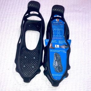 Quad Trek All Terrain Cleats size Large NEW